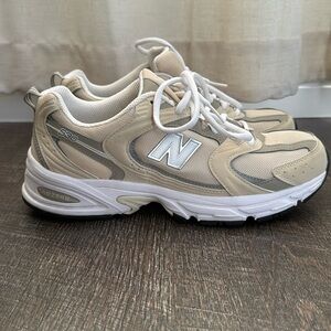 New Balance 530 Beige Reflection